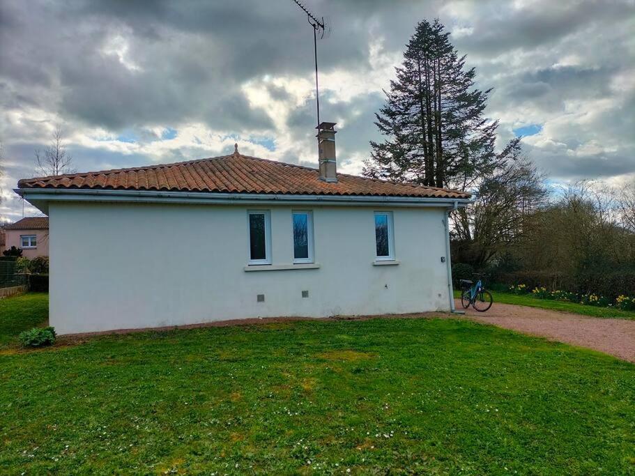 Petite Maison, Le Charme De L'Ancien Saint-Mesmin  外观 照片